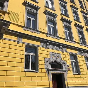  Апартаменты Letna Garden