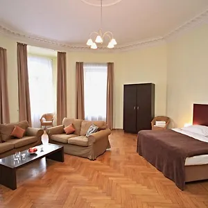  Apartament River View